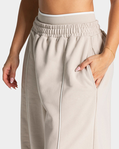 Pantalones Deportivos Extra Grandes para Mujer, con Líneas en Contraste, de Felpa de Algodón Premium, Estilo Urbano, de Alta Calidad, de Pierna Ancha - Product Image 3