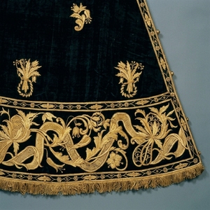 Sherwani en velours noir avec broderie dorée, tenue de mariage traditionnelle indienne et pakistanaise pour hommes, longueur au sol, coupe classique, style hiver - Product Image 6