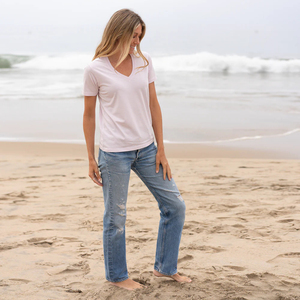 T-shirt décontracté pour femme, bleu crépusculaire, manches courtes, col en V, polyester/coton, toile écologique, prix de gros, qualité supérieure, doux et respirant - Product Image 5