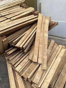 Planches en bois massif rectangulaires, design rustique, pour la construction de meubles - Product Image 3