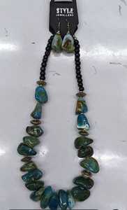 Style Jewellery Handmade Resin <b>Beads</b> Necklace Irregular Shape Multicolour Fashion Jewellery <b>Set</b> from india. - Product Image 1