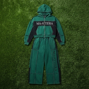 Conjunto Deportivo de Dos Piezas para Mujer: Sudadera con Capucha, Cierre y Cinturón Bordado, y Pantalones Anchos de Felpa - Product Image 5