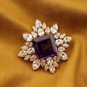 Broche unique en argent 925 plaqué or 14 carats, style victorien, avec cristal d'améthyste éclatant, pierre de naissance de février, sertie de pierres, cadeau de mariage pour femmes et hommes - Product Image 5