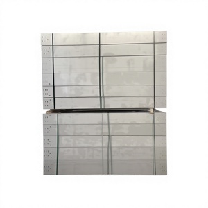 Canaux de câblage en acier à assemblage rapide, type gouttière, avec surface galvanisée à chaud pour la construction industrielle sur site - Product Image 1