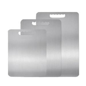 Planche à découper double face en acier inoxydable, antibactérienne, compatible lave-vaisselle, pour la maison - Product Image 2