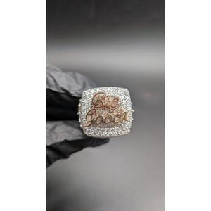 Anillo Personalizado de Plata 925 con Nombre en Moissanita, Anillo con Letras Grandes en Plata 925 Chapado en Oro Rosa de 14K con Claridad VVS - Product Image 1
