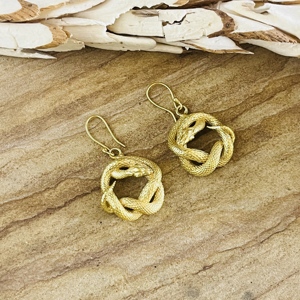 Pendientes de Serpiente de Latón con Diseño Único, Chapados en Oro de 18k, Joyería Gótica con Temática Animal, Venta al por Mayor/OEM - Product Image 5