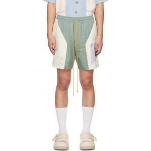 ชุดเซ็ตเสื้อแจ็คเก็ตและกางเกงขาสั้นผู้ชายแบบขายส่ง ชุดเซ็ตไนลอนสองชิ้นแบบกันลม ชุดเซ็ตเสื้อแจ็คเก็ตและกางเกงขาสั้นแบบแยกสี ชุดออกกำลังกาย - Product Image 4