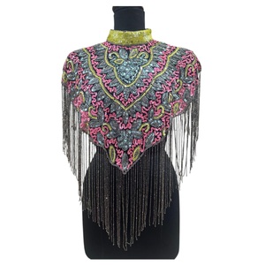 Cape à franges multicolores vintage faite à la main de haute qualité 2026 pour femmes, disponible au prix de gros pour l'exportation - Product Image 1