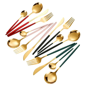 Juego de cubiertos moderno de acero inoxidable dorado: tenedor, cuchillo y cuchara de cena con vástago delgado, tenedor de cena y cuchara de sopa de cuenco redondo - Product Image 1