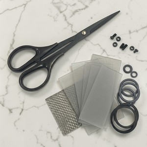 กรรไกรตัดเทปขนาด 6.75 นิ้ว สำหรับตัดเทปพันกีฬาและผ้าพันแผล - Product Image 1