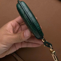 Vente flash - Étui de clé de voiture en cuir personnalisé de luxe et housse de clé légère et hautement protectrice faite à la main pour les voitures Ford