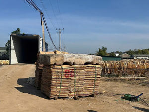 Placage de bois de caoutchouc du Vietnam 100 % naturel, coupé rotativement, écologique, pour la fabrication de contreplaqué - Product Image 4