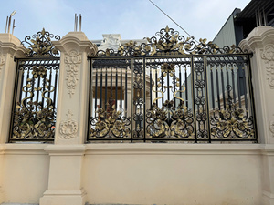 Paneles de Cerca de Hierro Forjado de Lujo para Villas y Estancias, Cercas Decorativas para Jardín Exterior, Acabado de Seguridad Metálico Personalizado con Recubrimiento en Polvo - Product Image 5