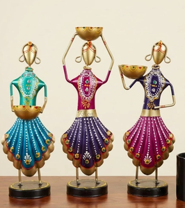 Escultura de Hierro de Bailarina Colorida, Portavelas, Estilo Indio, Decoración del Hogar, Arte Hecho a Mano, Actividades Religiosas, Boda - Product Image 3