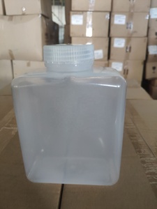 Bouteille rectangulaire à large ouverture en HDPE UNI-Sci Clear avec bouchon en PP Capacité de 125 à 1000ml pour une utilisation en laboratoire - Product Image 2