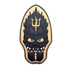Patch en PVC en forme de cœur, badge de mode, logo personnalisé pour vestes en jean, sweats à capuche, casquettes, sacs, chaussures et vêtements – Fabricant en gros - Product Image 1