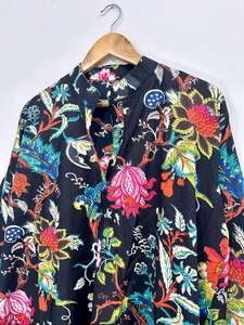 Bata Floral de Algodón Hecha a Mano: Vestido Estilo Kimono Boho - Product Image 2