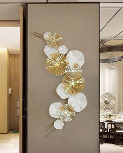 Décoration murale de luxe en métal, motif lotus superposé horizontal, gris et blanc, sculpture murale florale 3D pour salon - Product Image 5