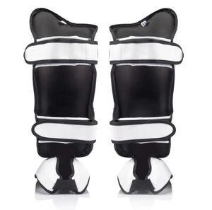 Espinilleras Fairtex de Cuero Blanco con Cierre Elástico Ajustable de Gancho y Bucle, Equipo de Protección para Boxeo y Artes Marciales, Unisex para Adultos - Product Image 2