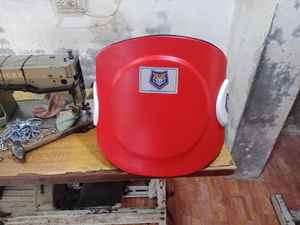 แผ่นรองหน้าท้องหนังแท้คุณภาพดีที่สุด สำหรับมวยไทยและมวยสากล เหมาะสำหรับผู้ฝึกสอนและโค้ช - Product Image 4