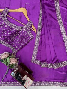 En gros, Sari en satin de soie violet royal, brodé de paillettes lourdes, avec chemisier sans manches, longueur au sol, coupe classique, pour mariage - Product Image 4