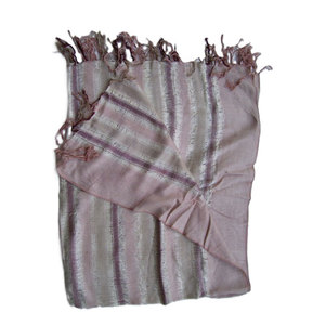 Écharpe châle longue et élégante en coton doux à carreaux rose clair pour femme – Respirante, confortable et décontractée - Product Image 2