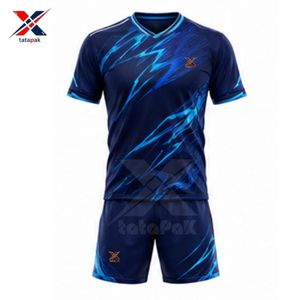 Maillot de foot personnalisé avec logo, fabriqué en polyester respirant, pour l'équipe, uniforme de foot, vêtements de sport personnalisés. - Product Image 2