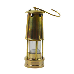 โคมไฟโลหะแข็งแบบคนงานเหมือง พร้อมดีไซน์ตกแต่งสีทองแดงและสีทอง โคมไฟน้ำมันก๊าดที่ดีที่สุด ดีไซน์เคลือบผิวอย่างประณีต - Product Image 6