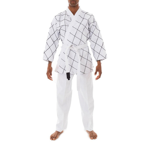 Uniforme de karaté au design le plus populaire en vente à prix réduit, uniformes de karaté sur mesure haute performance pour la vente en ligne - Product Image 1