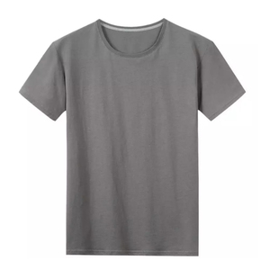 T-shirt classique à col rond en coton doux, coupe confortable, parfait pour un usage quotidien décontracté et un style tendance - Product Image 1