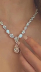 Collier pendentif en moissanite taille poire, argent 925, bijoux de luxe pour femme, serti griffe, forme goutte d'eau - Product Image 2