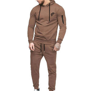 Chándal para hombre de alta calidad con material que absorbe la humedad para entrenamientos prolongados y uso casual. - Product Image 4