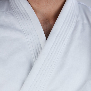 Uniforme Profesional de BJJ con Logotipo Frontal, Transpirable, Ligero, de Secado Rápido, 100% Algodón, Resistente, Personalizable, para Artes Marciales - Product Image 4