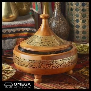 Hot Selling Metal Casserole Dish with Hammered Lid Design <b>Top</b> Trending Hot Pot with Wooden Base - Product Image 6