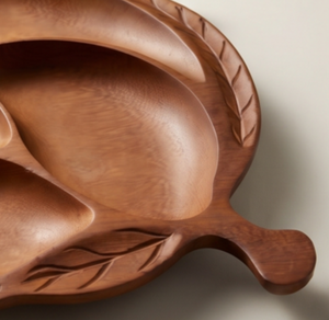 Plato de servir de madera hecho a mano con diseño minimalista de hojas grabadas, ideal para el hogar, bodas, eventos y restaurantes. - Product Image 2