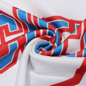 Uniforme de cheerleading à capuche pour adultes Econex Sports personnalisé, vente en gros, conception OEM, motif imprimé par transfert thermique, polyester léger 140g - Product Image 6