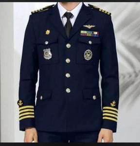 Chapeau de capitaine noir fait main avec emblème brodé doré, en feutre non tissé, style européen et américain, pour tenue d'uniforme - Product Image 4