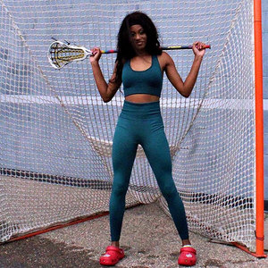 Vêtements de sport personnalisés pour femmes, ensembles de yoga et de fitness de qualité supérieure, vente en gros avec service OEM, motif uni - Product Image 5
