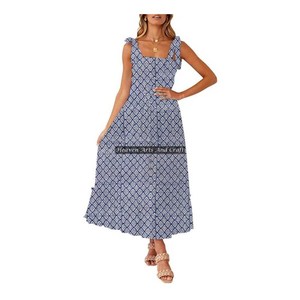 Robe élégante bohème à fleurs avec bretelles spaghetti pour femmes, style estival parfait pour les vacances, les journées à la plage et les soirées décontractées, Inde - Product Image 5