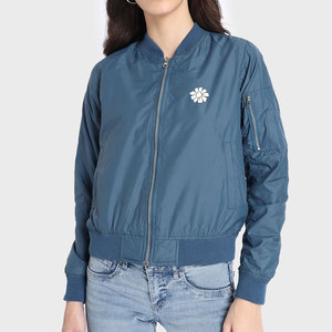 Veste décontractée légère fabriquée en usine pour femmes, vente en gros de veste bomber oversize streetwear pour femmes - Product Image 1