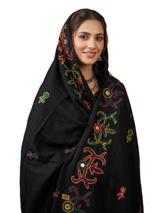Chal de Pashmina Negro para Mujer al por Mayor, Bordado Floral, Largo, para Todas las Estaciones, Bufanda Tradicional para Uso Diario, Proveedor OEM - Product Image 2