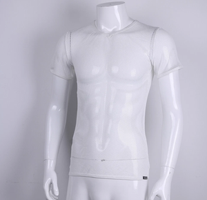 Camiseta sin mangas de malla transparente para hombre con estampado frontal serigrafiado - Product Image 4