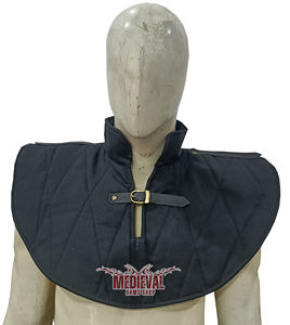 Gorget médiéval matelassé fait main en coton noir pour chevalier, idéal pour reconstitution historique, cosplay, Halloween et Pâques - Product Image 1