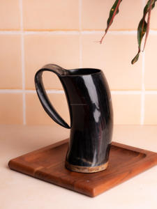 Mug en corne écologique, fait main, en matériau naturel, durable, unique, rustique, vaisselle pour la décoration de la table à la maison - Product Image 2