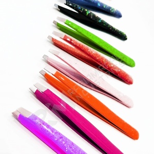 Pinzas Cosméticas para Cejas RMI, Pinzas para Cejas de Acero Inoxidable Sostenible en Todos los Colores y Juego de Tijeras con Estuche de Cuero, Logotipo Personalizado - Product Image 5