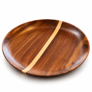 Assiette de service artisanale en bois de manguier avec incrustation de bois contrastant et surface polie |   Assiette de service pour mariage, durable et moderne - Product Image 1