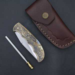 Navaja Plegable de Acero SHARP POINT TRADES con Hoja de Punta Caída, Mango de Madera y Apertura con Perilla, Garantía de 3 Años - Product Image 4