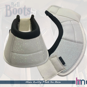 Protector de Pezuñas Premium HM Global, Botas para Caballos, Tela Brillante, Neopreno de 8mm, Correa Acolchada, Absorbe Impactos, Ecológico, Personalizable - Product Image 1