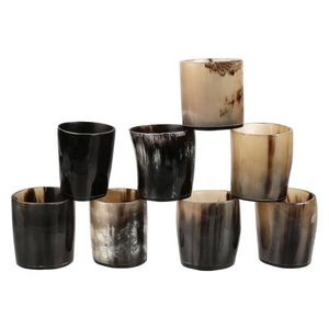 Verre à shot rustique en corne de buffle, fait main, récipient à boisson en matériau naturel, accessoire de bar traditionnel, accessoire de service artisanal pour boissons - Product Image 2